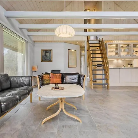 2601-romo-praestekraven-7 * Molby